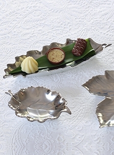 Platinum Leaf Dishes